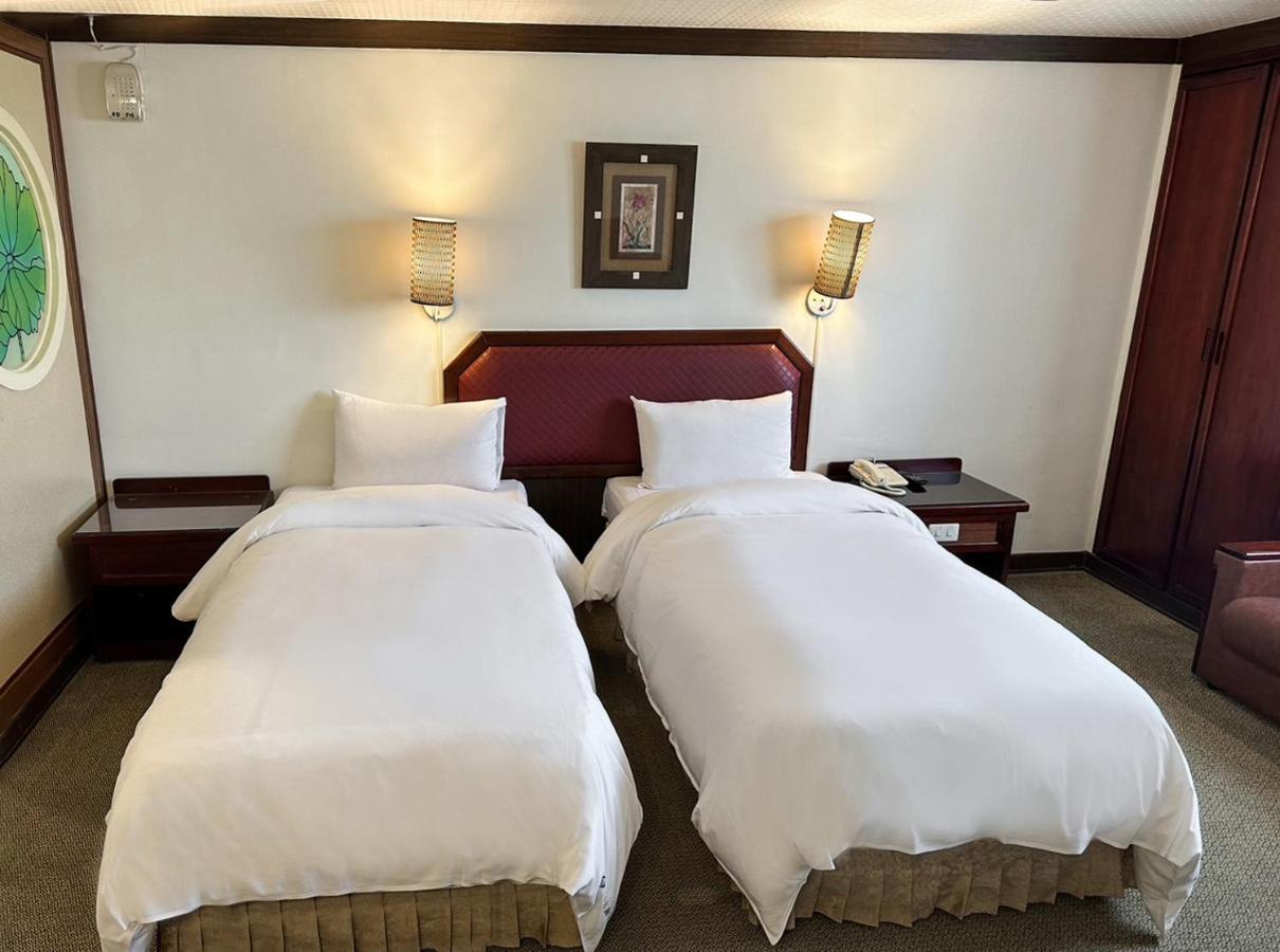 Guide Hotel Changhua Jhongjheng Kültér fotó